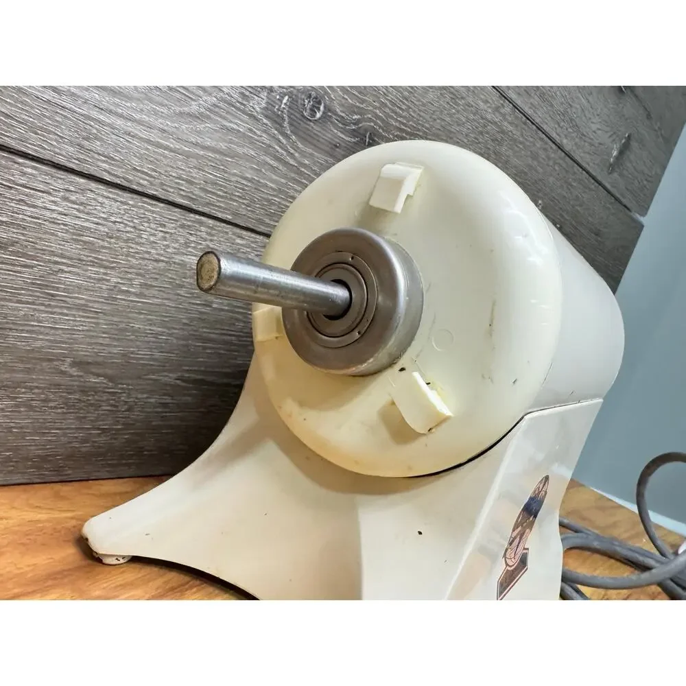 VTG Champion Juicer 1/3 HP Heavy Duty Motor with accessories